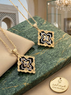 Moroccan Quatrefoil Gold Pendant – Antique Style Black & Gold Chain Necklace